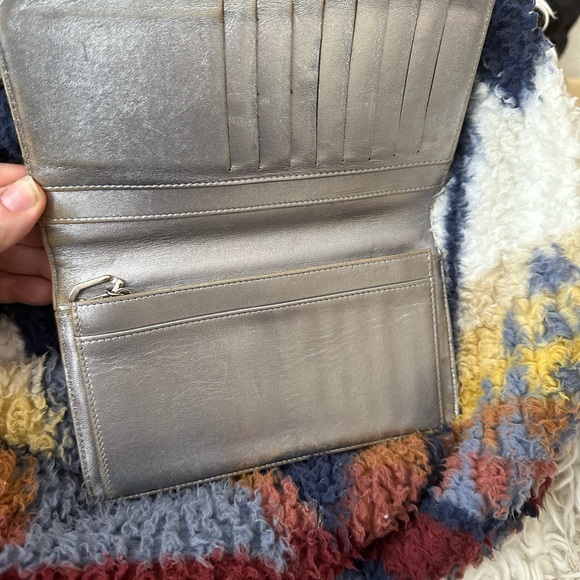 Patent leather black Chanel long wallet - Picture 2 of 6